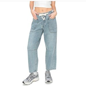 Cali1850 barrel legs big patch pockets Women's‎ Light Blue Jeans 1/25